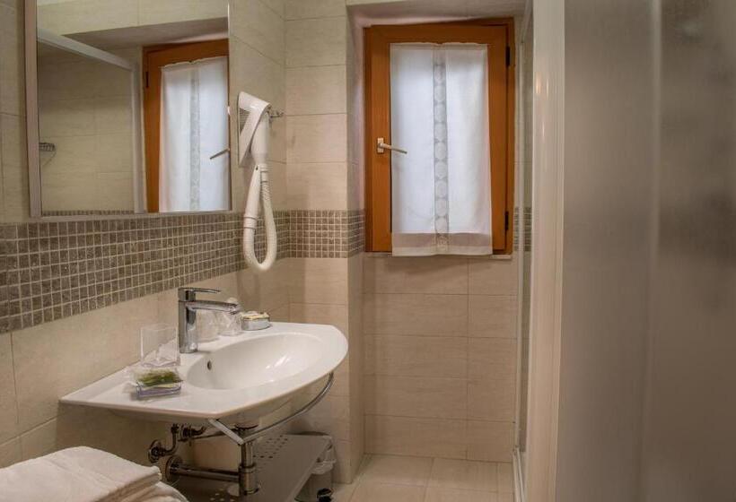 חדר משפחתי נוף לגינה, La Fonte Del Cerro