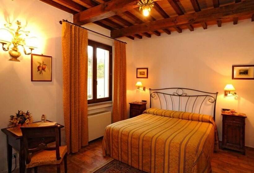 חדר סופריור, La Fonte Del Cerro