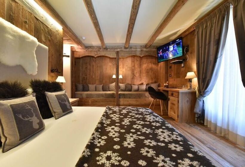 スタンダードルーム, La Rouja