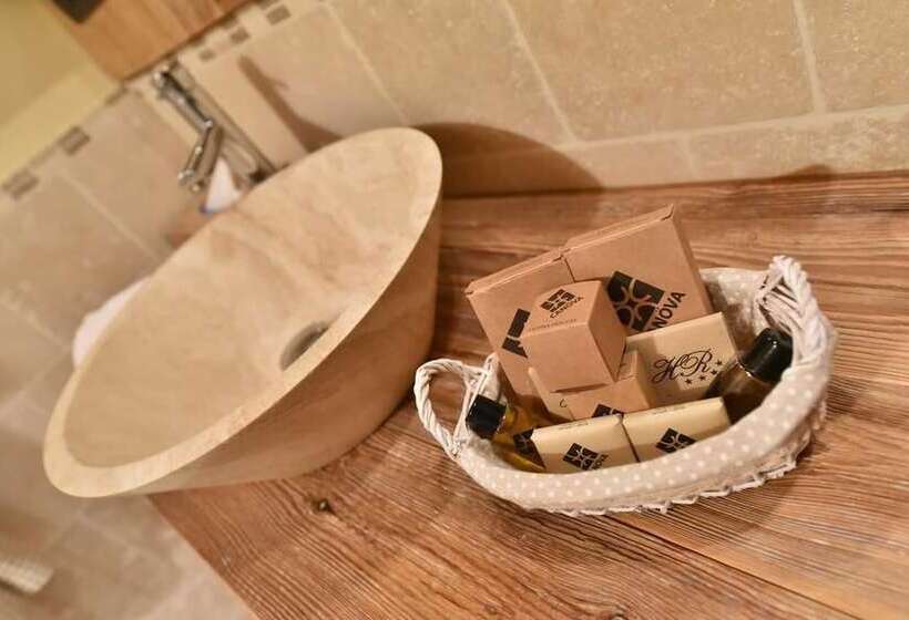 スーペリアールーム, La Rouja