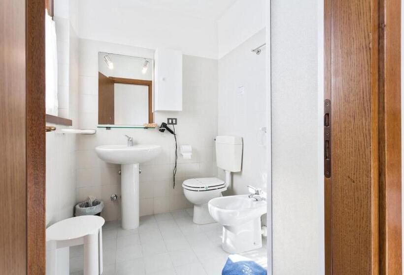 חדר סטנדרט יחיד, Lido