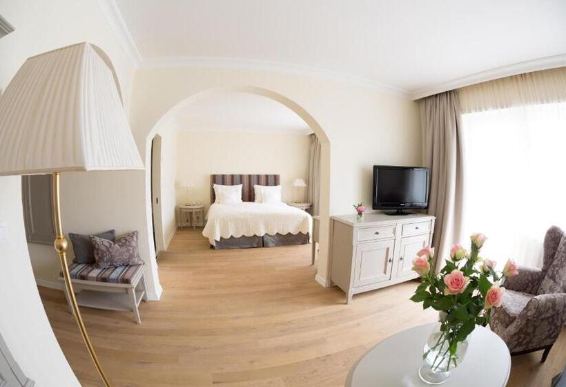 Полулюкс с Балконом, Pienzenau Am Schlosspark