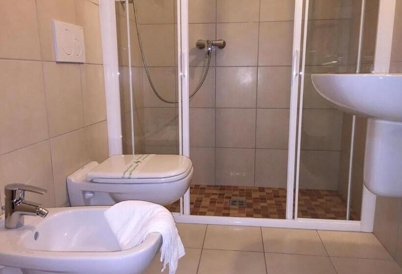 شقة غرفة واحدة, Residence Segattini