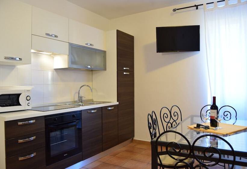 2침실 듀플렉스 아파트, Residence Segattini
