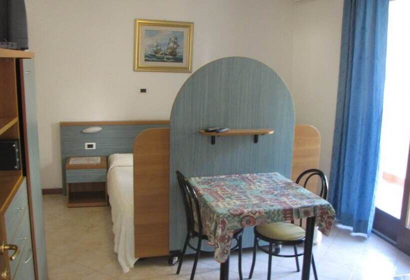 스튜디오 산전망, Residence Villa Margherita