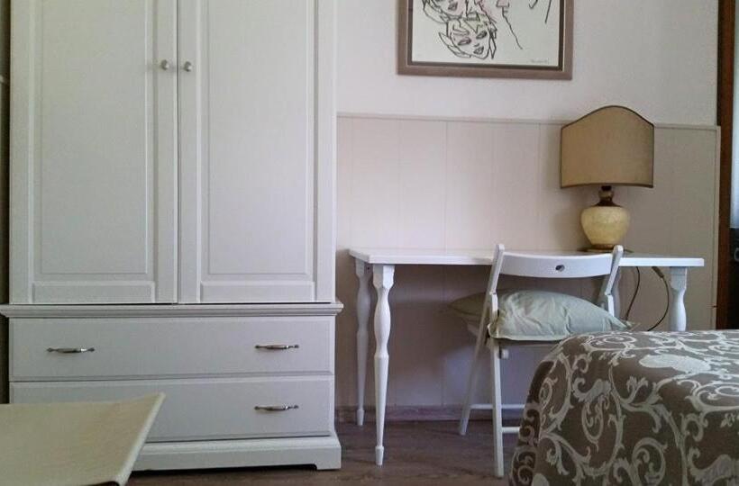 اتاق استاندارد, Stipino