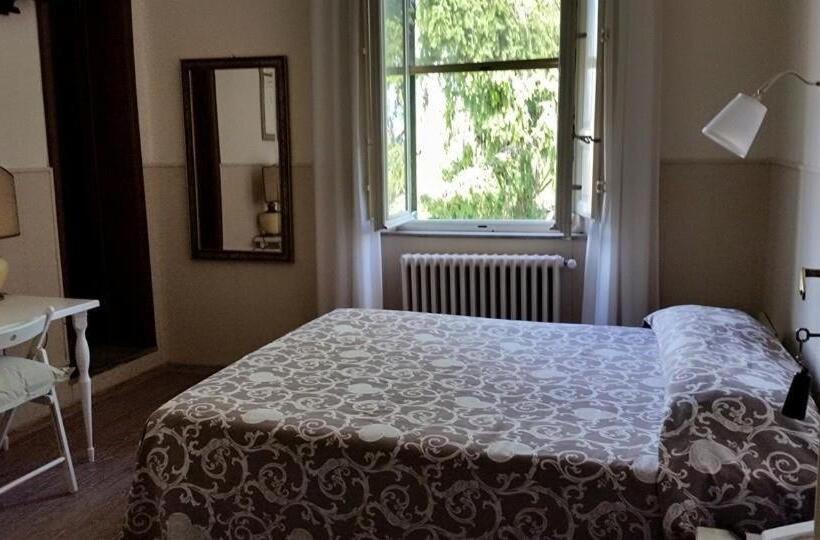 اتاق استاندارد, Stipino