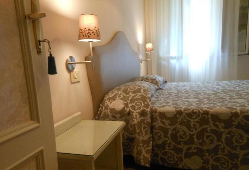 اتاق استاندارد, Stipino