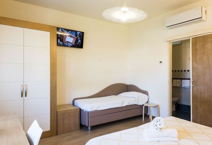 クラシックルーム, Sylvia