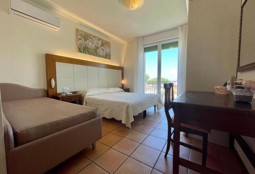 クラシックルーム, Sylvia