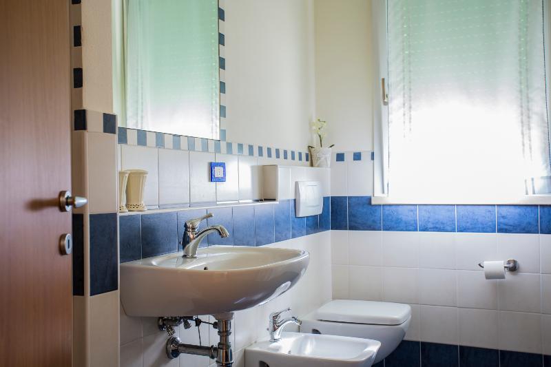 スタンダードルーム, Sylvia