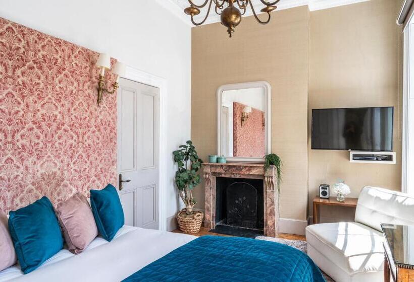 Номер Superior, York & Albany