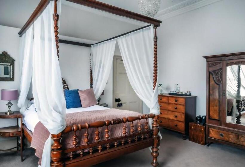 Номер Deluxe, York & Albany