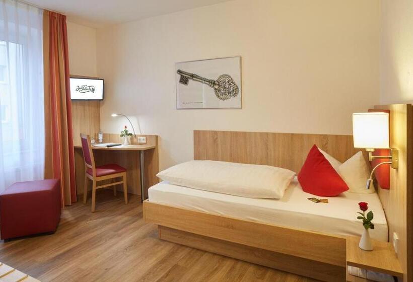 컴포트 싱글 룸, Zur Traube