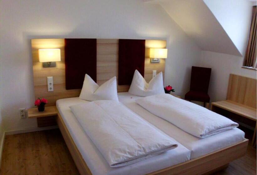 컴포트 룸, Zur Traube