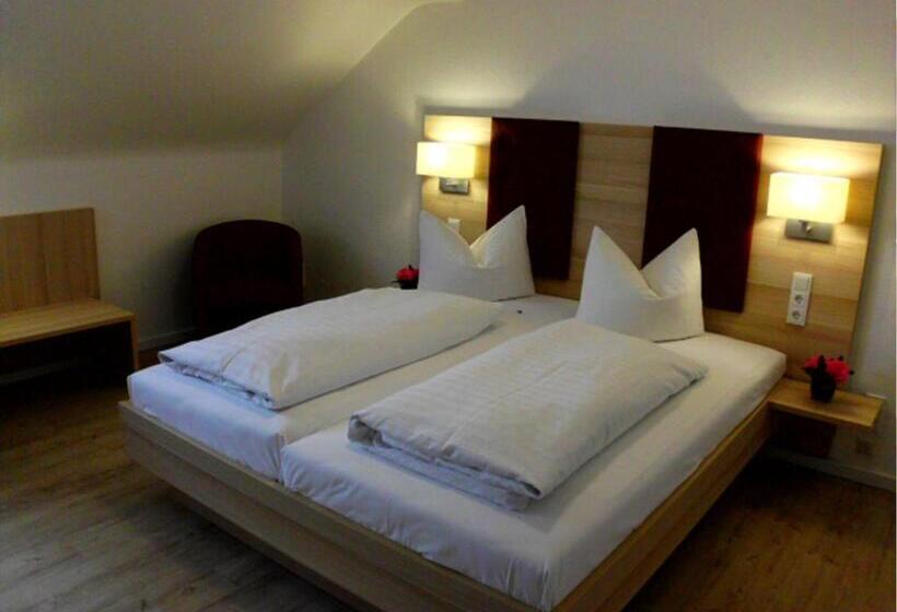 컴포트 룸, Zur Traube