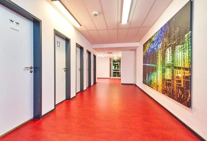 浴室共有スタンダード４人用ルーム, Djh Jugendgästehaus Adolph Kolping
