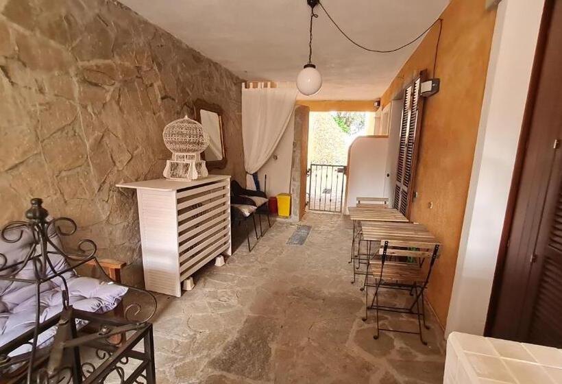 شقة غرفتين مطلة على البحر, Residence Borgo Punta Villa