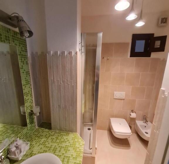 شقة غرفتين مطلة على البحر, Residence Borgo Punta Villa