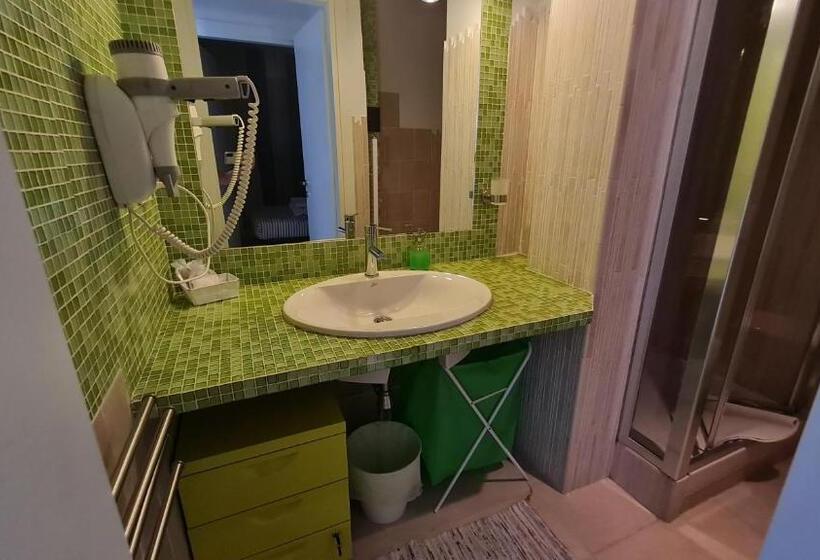 آپارتمان 2 خوابه با چشم‌انداز دریا, Residence Borgo Punta Villa