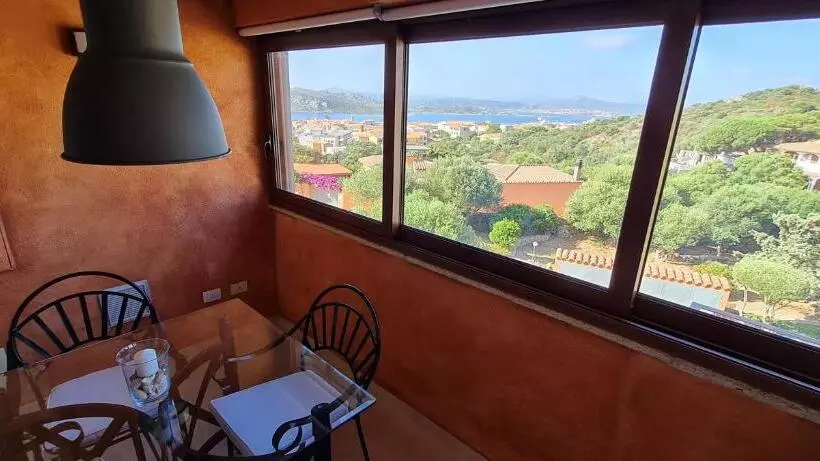 Huoneisto 1 Makuuhuone Merinäkymä, Residence Borgo Punta Villa