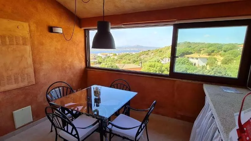Huoneisto 1 Makuuhuone Merinäkymä, Residence Borgo Punta Villa