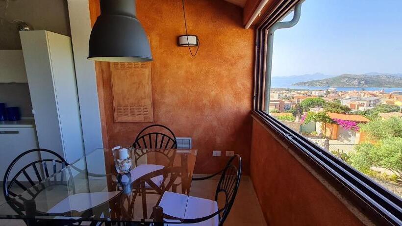 דירת חדר נוף לים, Residence Borgo Punta Villa