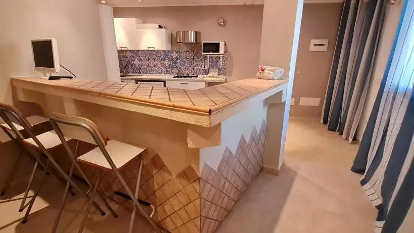 Standard-studio, Residence Borgo Punta Villa