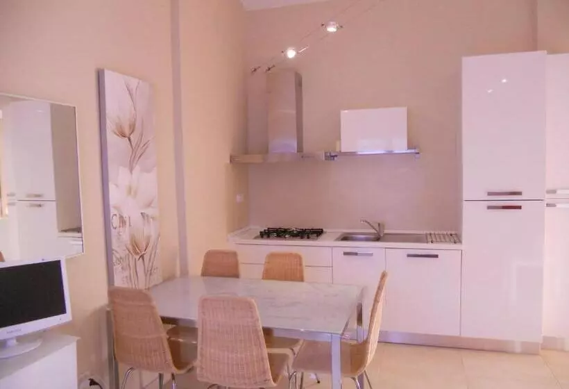 Huoneisto 2 Makuuhuonetta, Residence Borgo Punta Villa