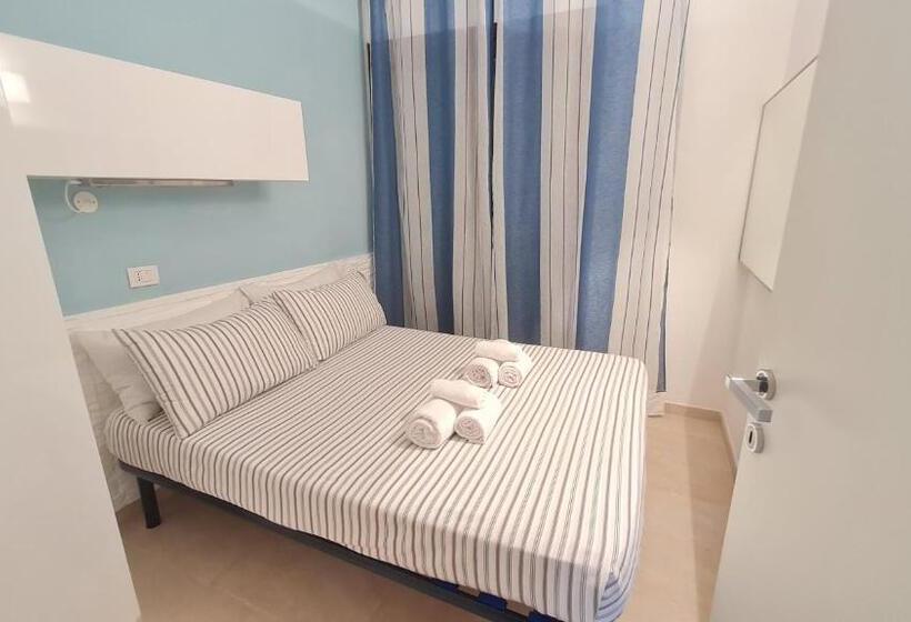 شقة غرفتين مطلة على البحر, Residence Borgo Punta Villa