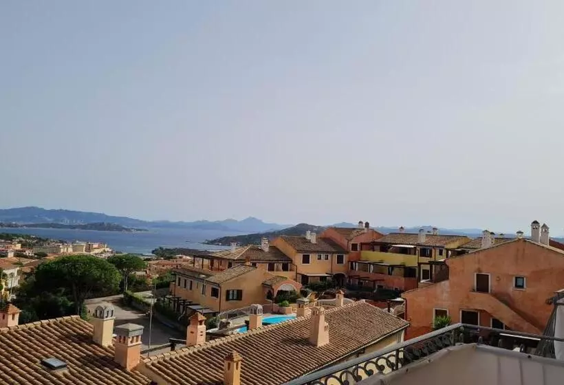 Huoneisto 2 Makuuhuonetta Merinäkymä, Residence Borgo Punta Villa