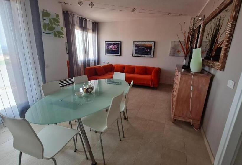 شقة غرفتين مطلة على البحر, Residence Borgo Punta Villa