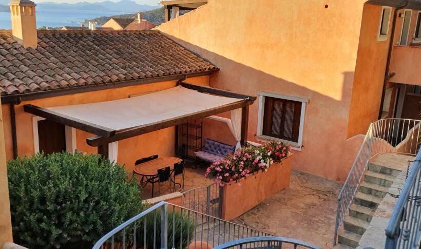 آپارتمان 2 خوابه با چشم‌انداز دریا, Residence Borgo Punta Villa