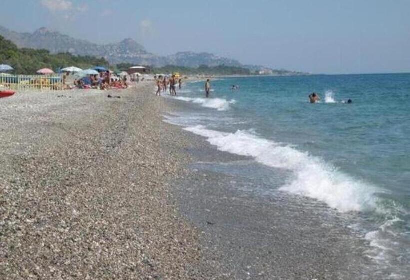 شقة غرفة نوم واحدة بالطابق الأرضى, Oasi Del Fiumefreddo