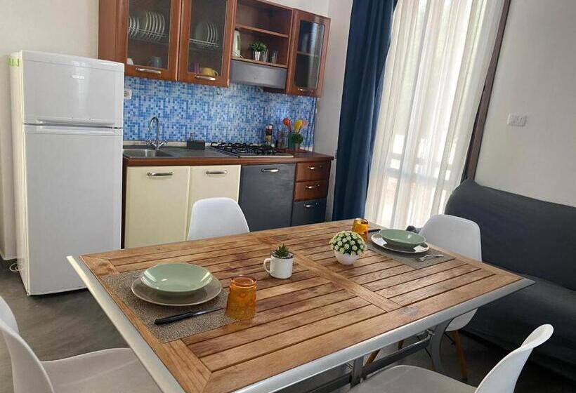 شقة غرفة واحدة مزودة بتراس, Oasi Del Fiumefreddo