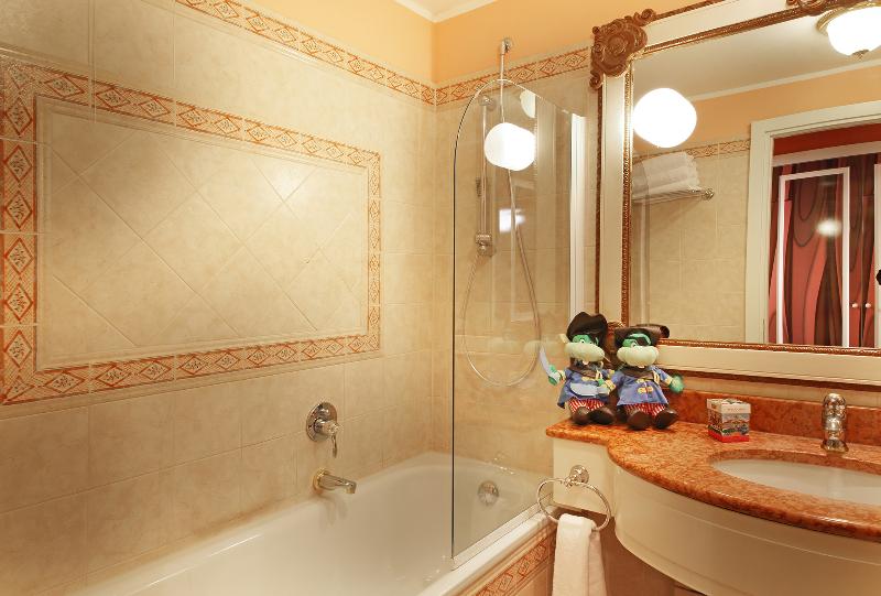 스탠다드 룸, Gardaland