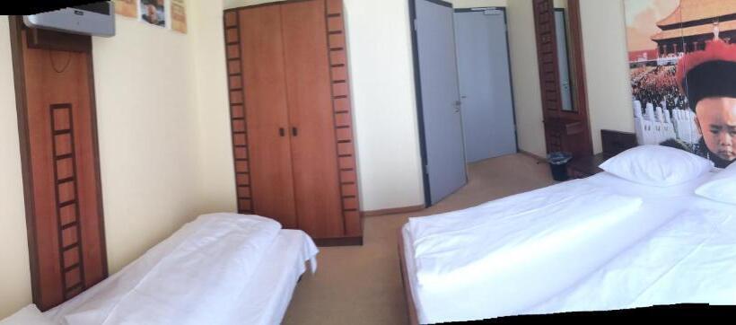 Номер Стандарт, Cinehotel Maroni