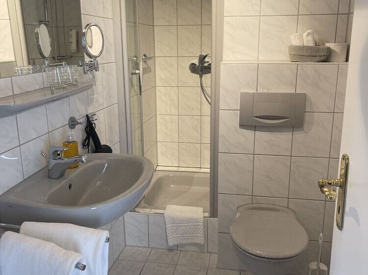 标准间, Alte Muhle