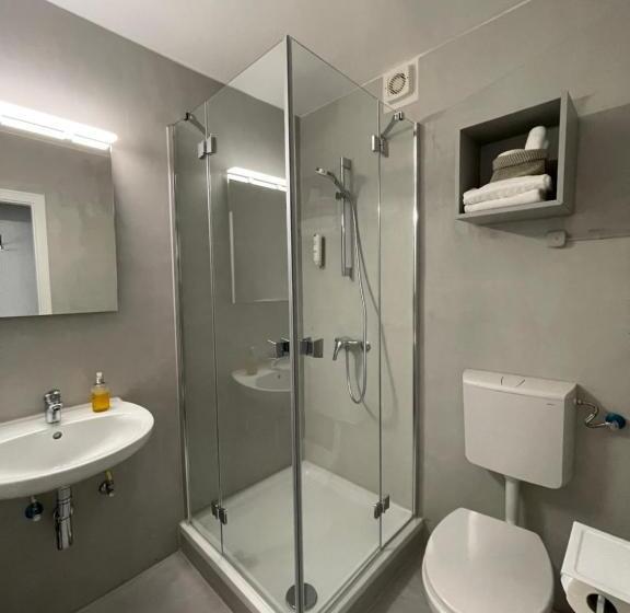 标准单人间, Alte Muhle