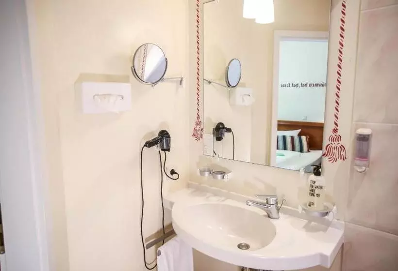 Standard Yhden Hengen Huone, Altstadthotel Twardokus