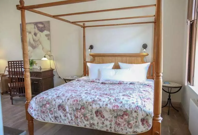 Superior-huone, Altstadthotel Twardokus