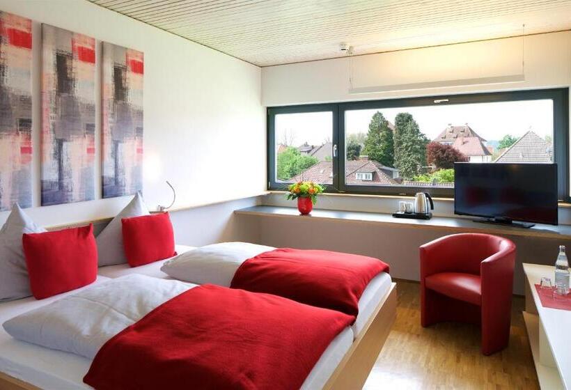 غرفة عائلية, Bed & Breakfast Rotes Haus