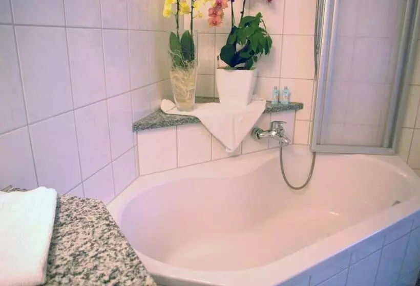 Monolocale Standard, Beuss