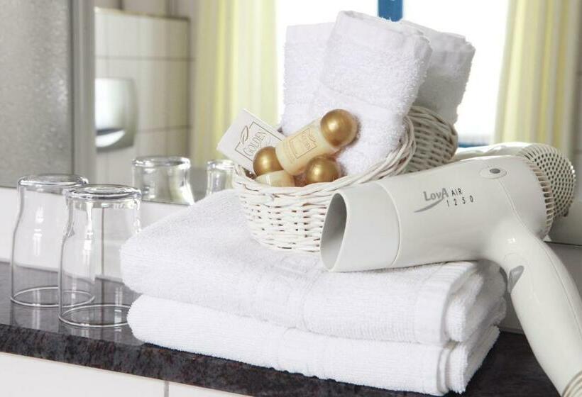 Номер Стандарт Индивидуальный, Erbgericht Buntes Haus