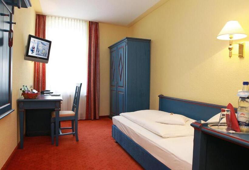 Номер Стандарт Индивидуальный, Erbgericht Buntes Haus