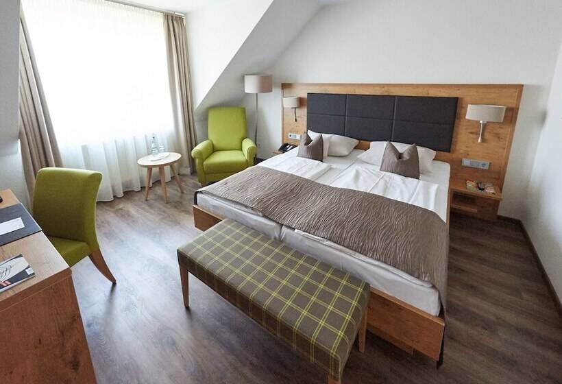 חדר סטנדרט, Fetzers Land