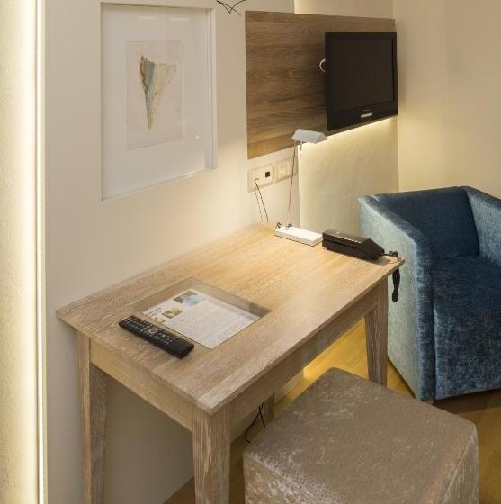 컴포트 룸, Im Auerbachtal