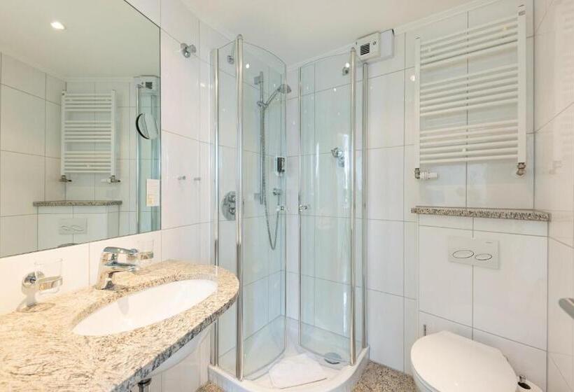 스탠다드 싱글 룸, Im Auerbachtal