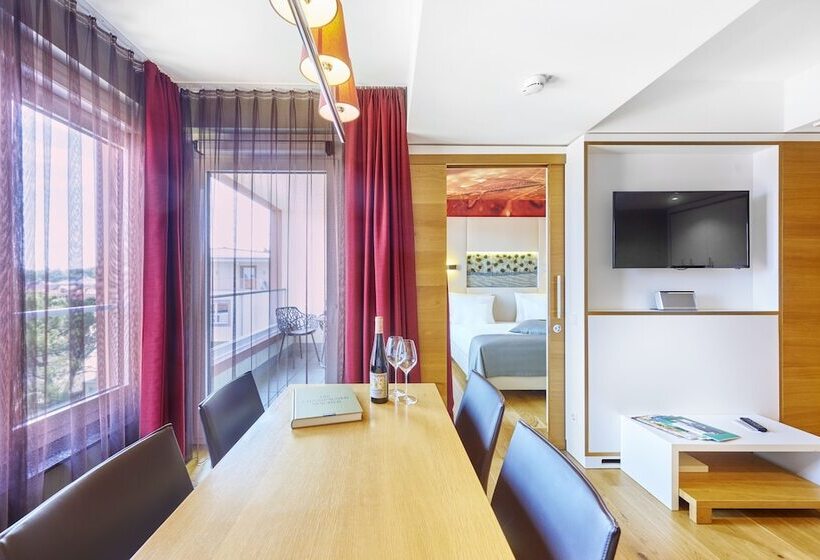 جناح, Kaisergarten Hotel Deidesheim