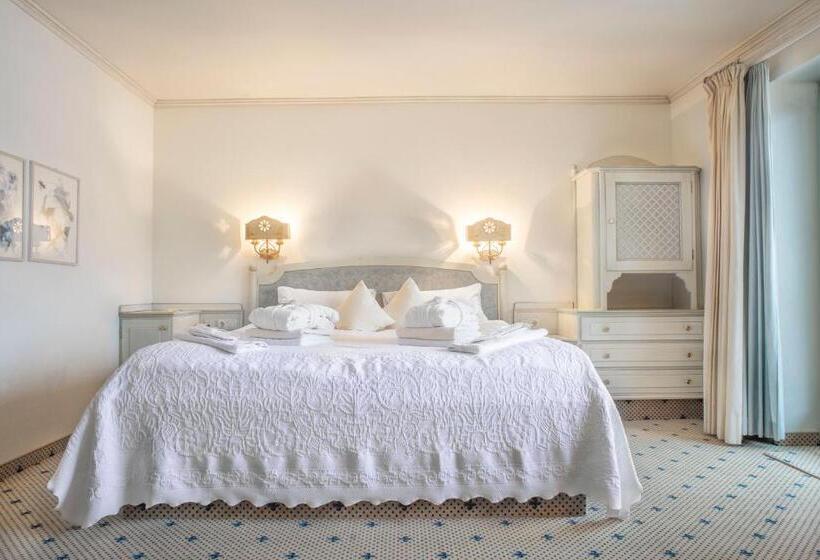 غرفة سوبيريور, Mittelburg Wellness